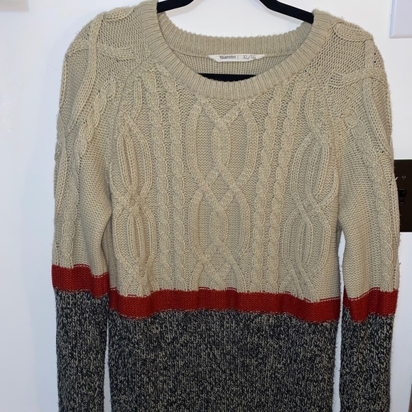 Cabin Sweater (XL) - Picture 1 of 4